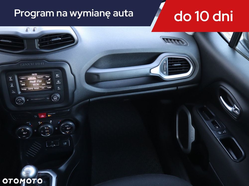 Jeep Renegade - 10