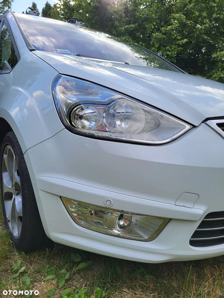 Ford Galaxy 2.0 TDCi Titanium - 15