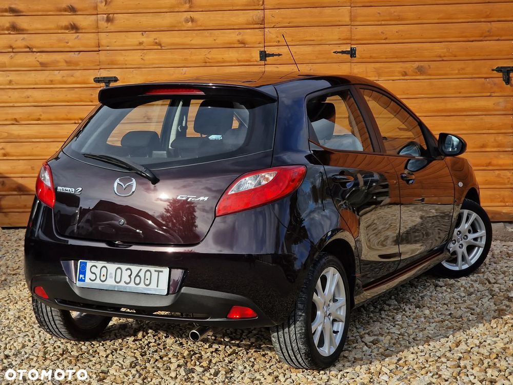 Mazda 2 - 3