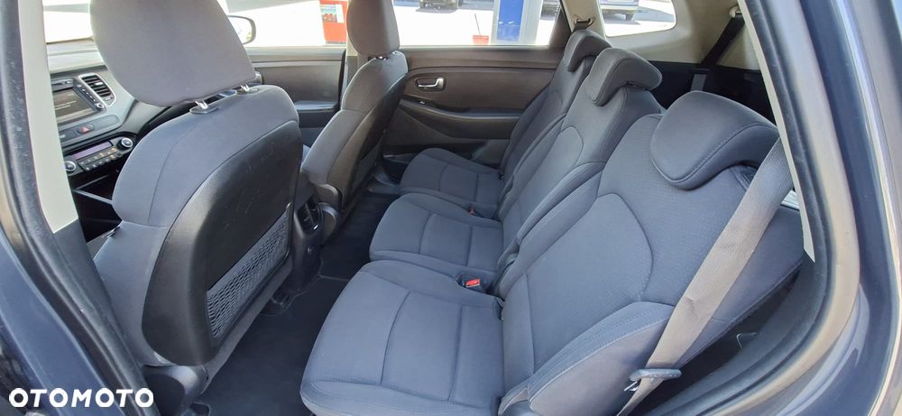Kia Carens 1.6 GDI Edition 7 - 24