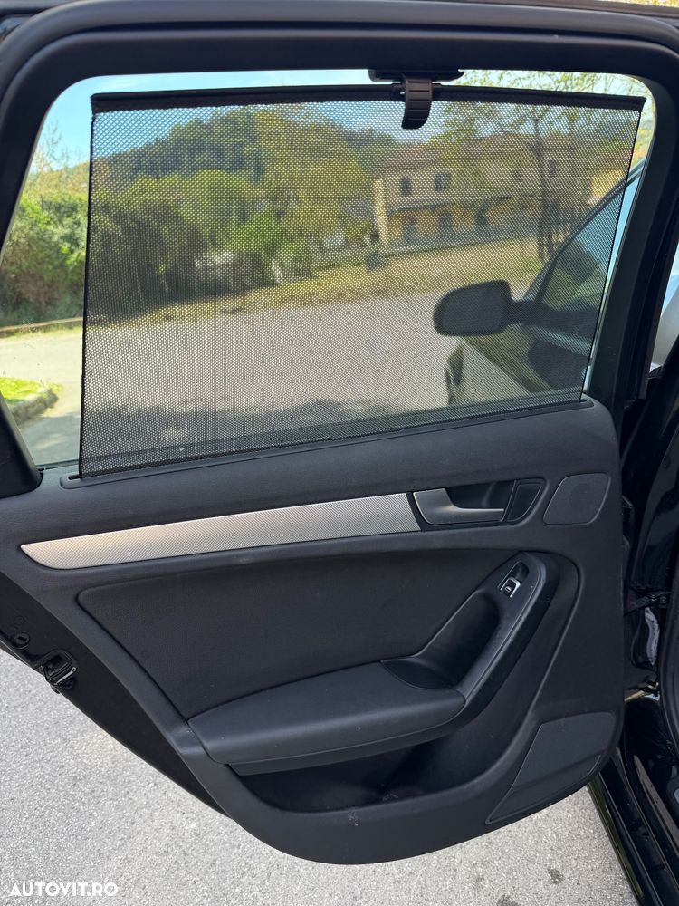 Audi A4 2.0 TDI DPF multitronic Ambiente - 13