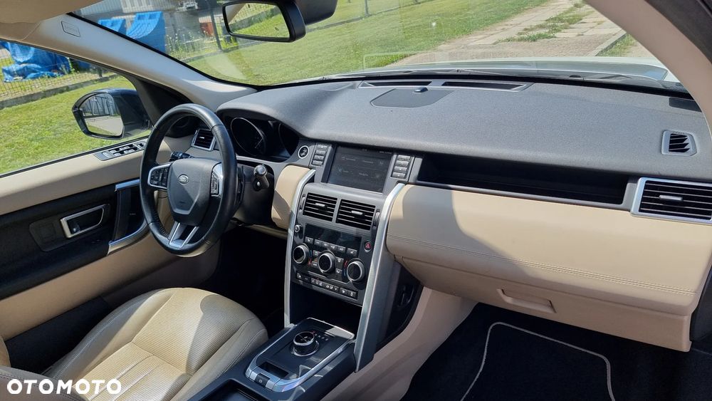 Land Rover Discovery Sport 2.0 Si4 HSE Luxury - 10