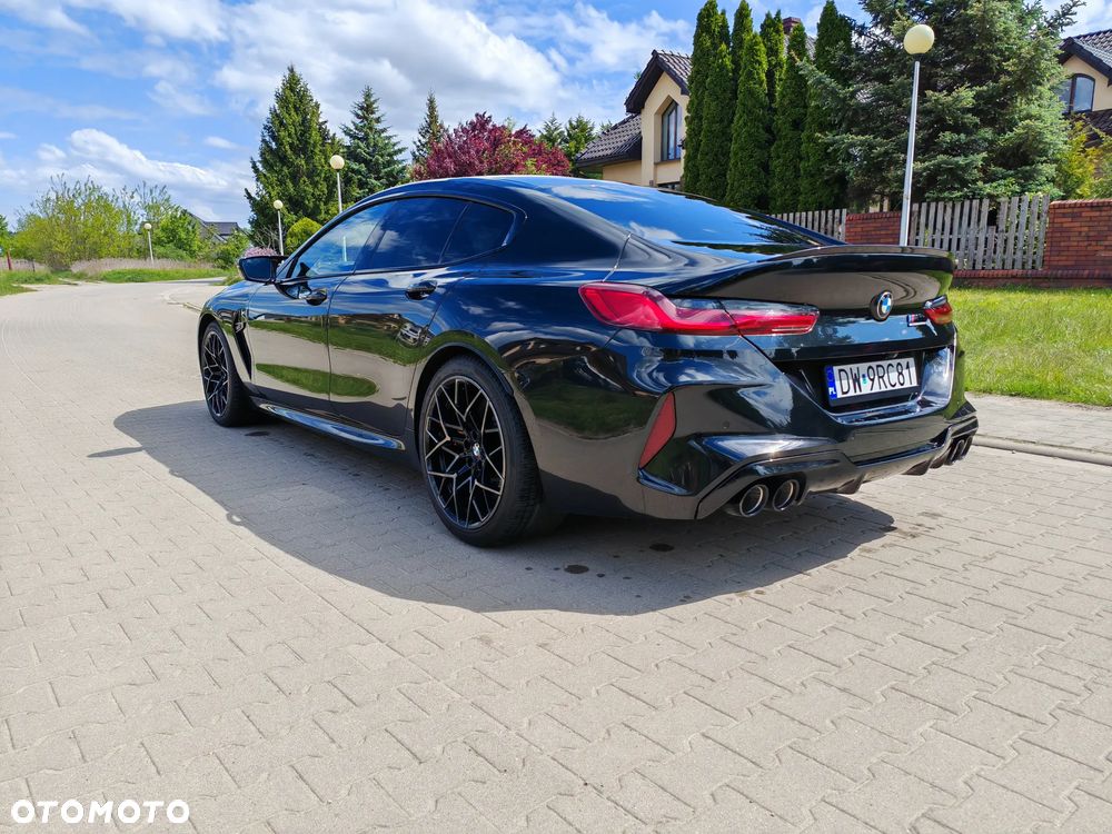 BMW M8 Competition - 12
