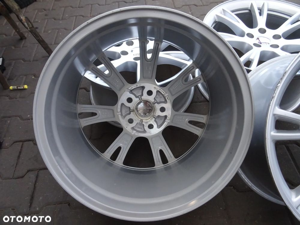 5x114,3x67  9,5Jx19  ET45 Tesla Oryginalne 19 - 10