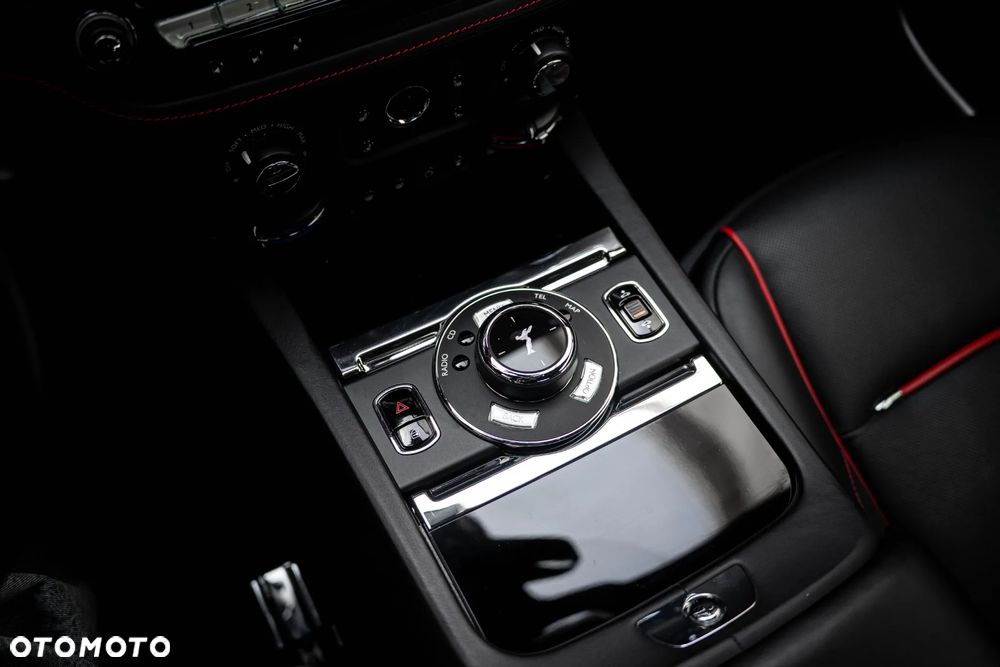 Rolls-Royce Wraith - 28