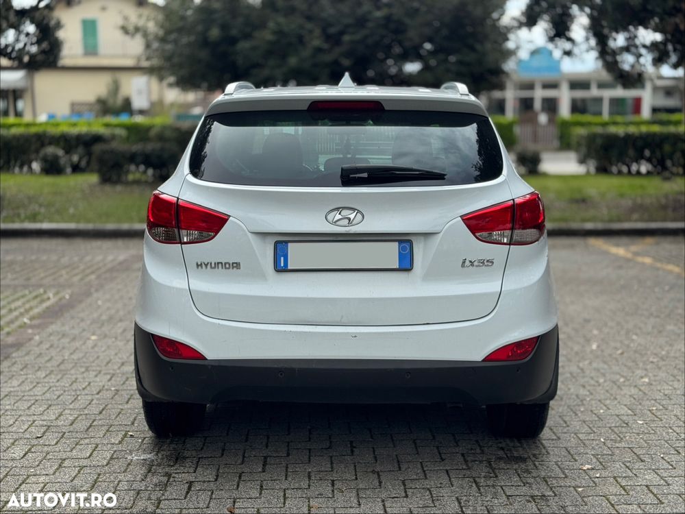 Hyundai ix35 2.0 CRDI 4WD Premium - 6