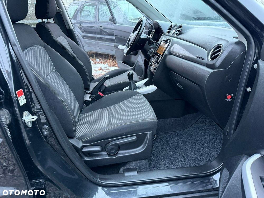 Suzuki Vitara 1.6 (4x4) Allgrip Comfort+ - 10