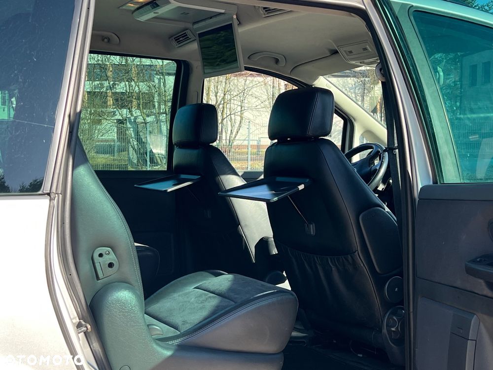 Volkswagen Sharan 1.9 TDI Exclusive Edition II - 6