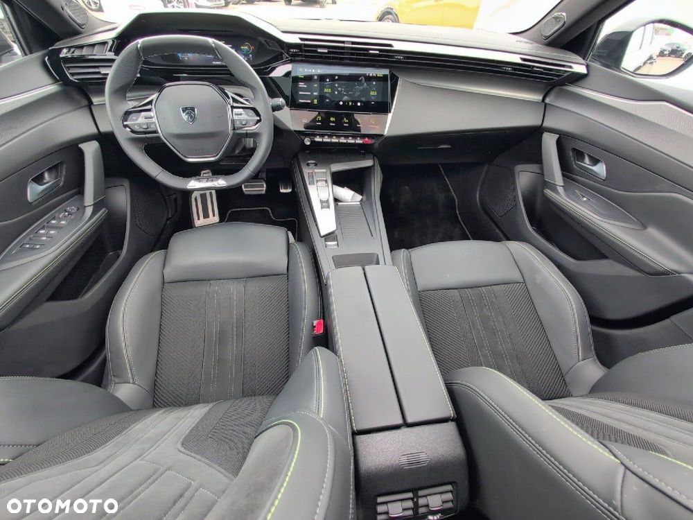 Peugeot 408 - 7