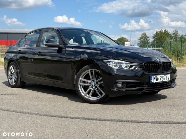 BMW Seria 3 318i - 8