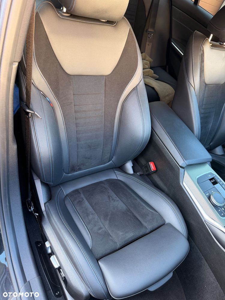 BMW Seria 3 320d xDrive M Sport sport - 19