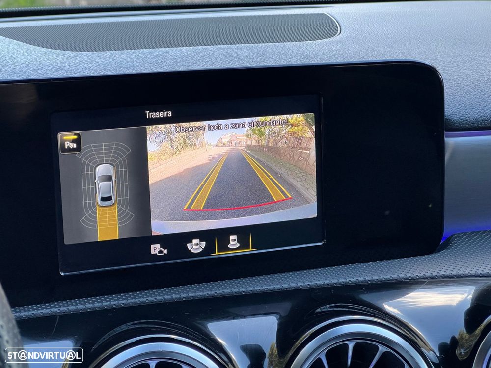 Mercedes-Benz A 250 Limousine e 8G-DCT AMG Line - 22