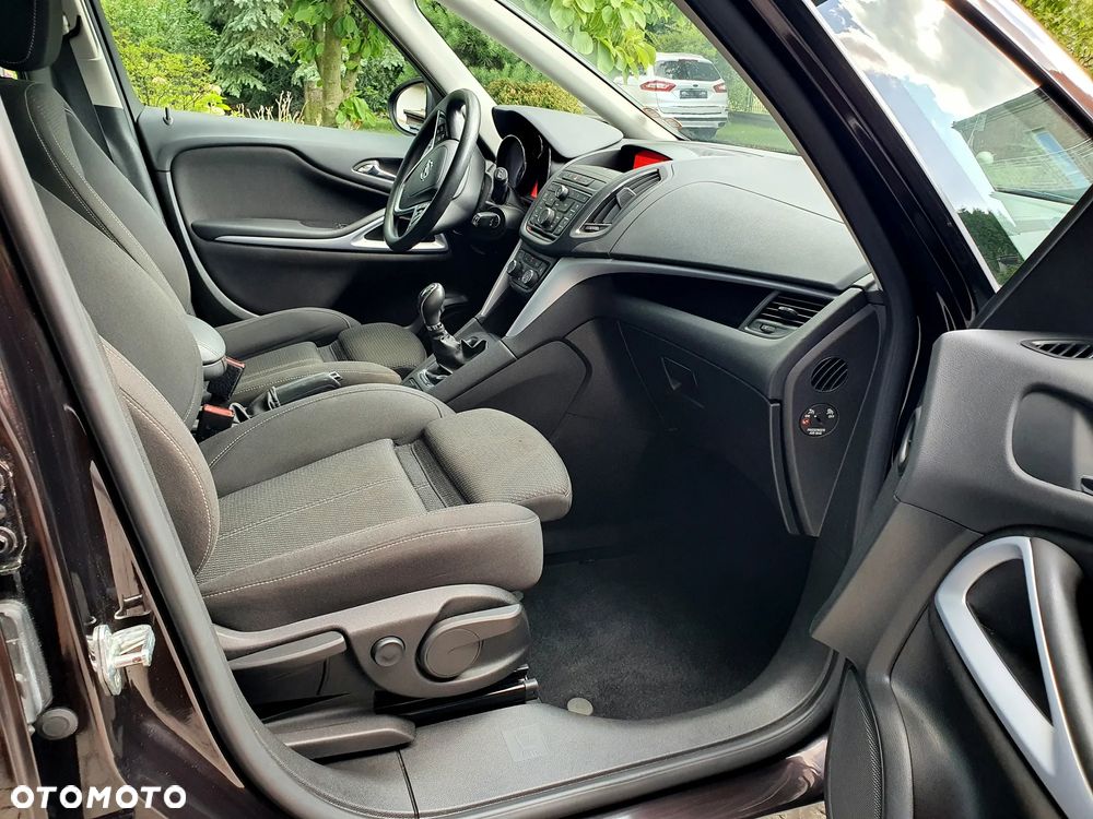 Opel Zafira Tourer 1.4 Turbo Active - 18