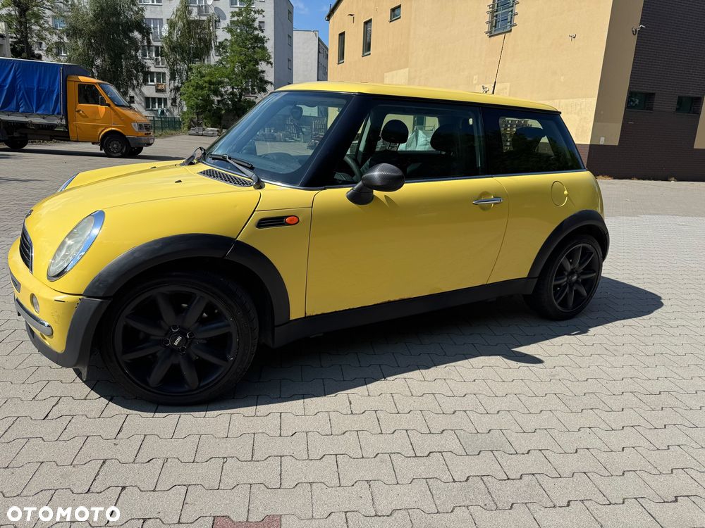 MINI ONE - 3