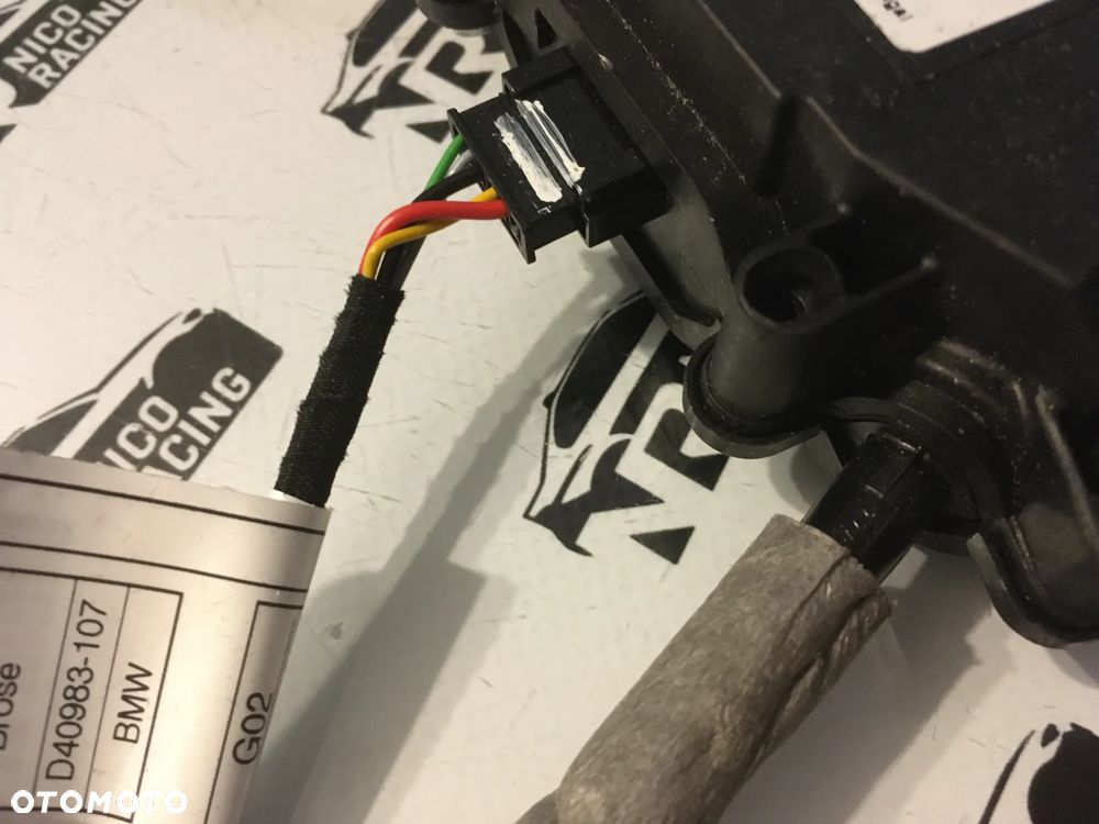 ZAMEK DOCIĄG TYLNEJ KLAPY BMW G02 F98 - 3