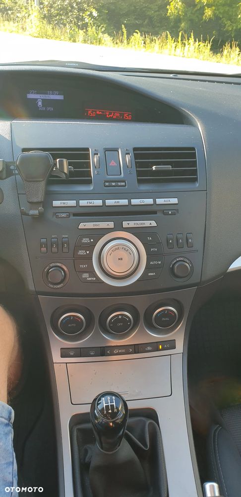Mazda 3 1.6 Comfort EU5 - 19