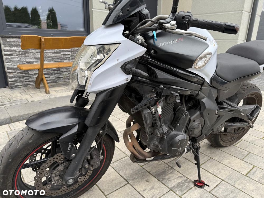 Kawasaki ER - 5