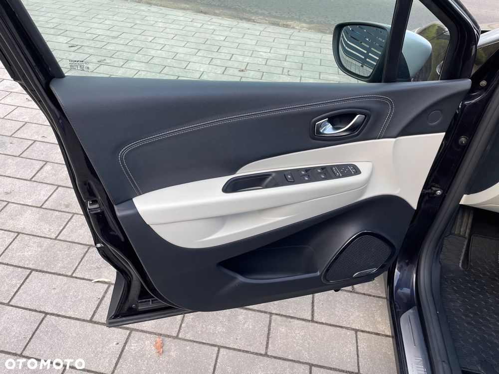 Renault Captur 1.2 Energy TCe Initiale Paris EDC - 7