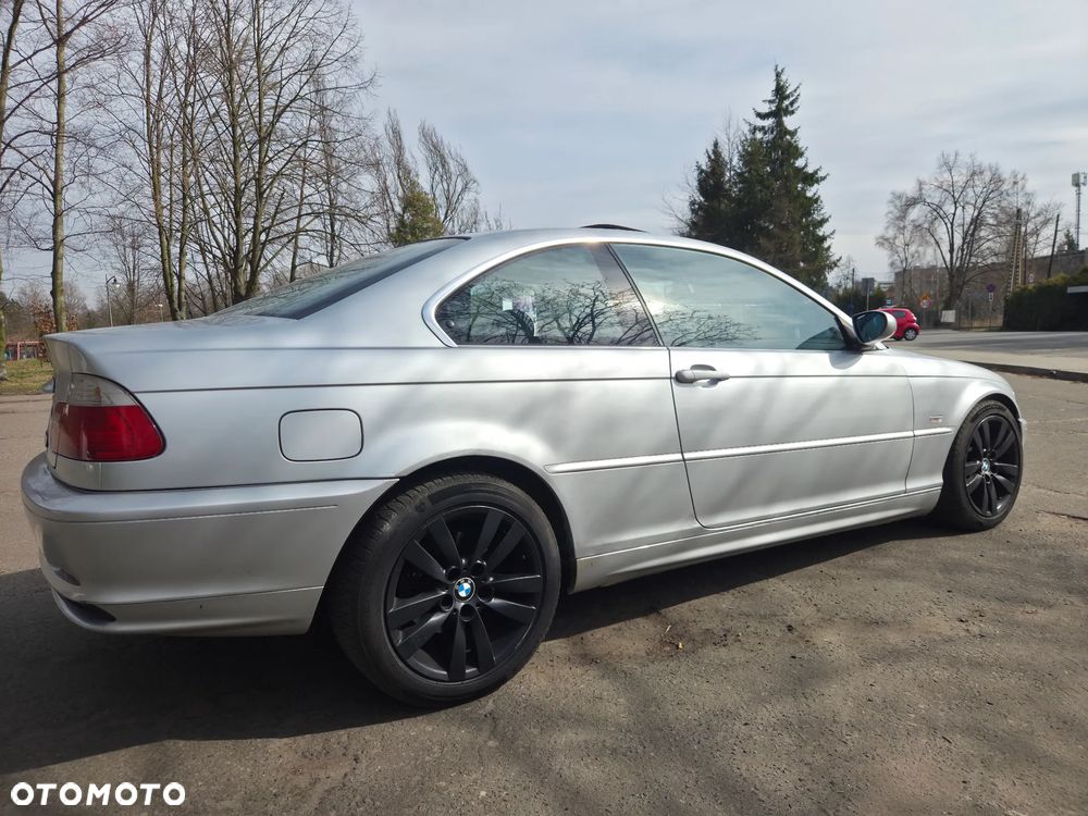 BMW Seria 3 325Ci - 2