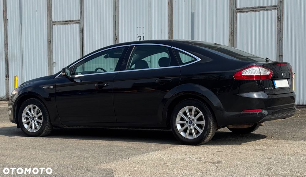 Ford Mondeo 2.0 TDCi Black Magic - 9