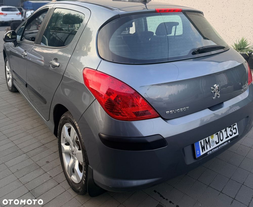 Peugeot 308 1.6 Premium - 17