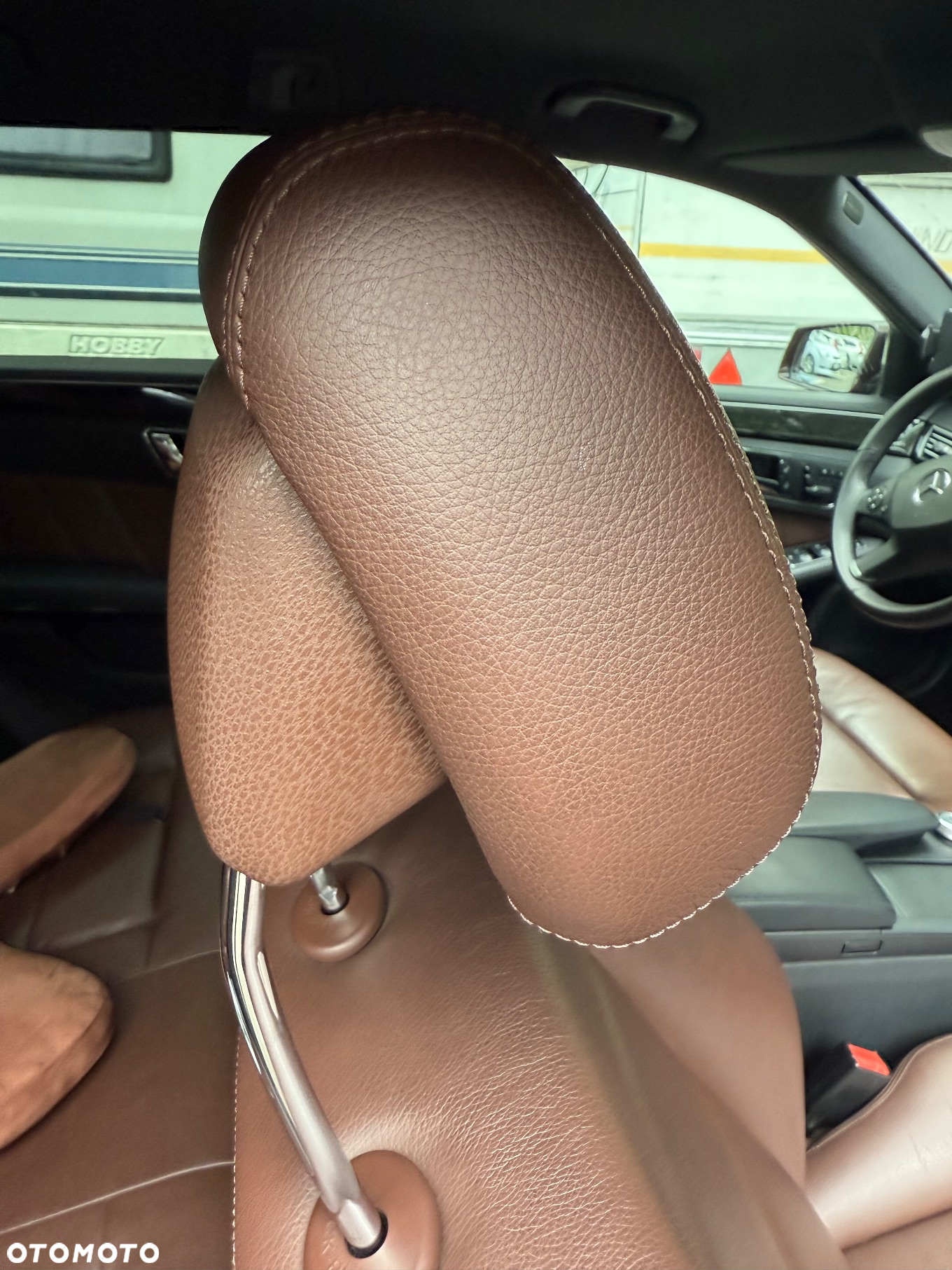 Mercedes-Benz Klasa E 250 T CDI DPF BlueEFFICIENCY Automatik Avantgarde - 32
