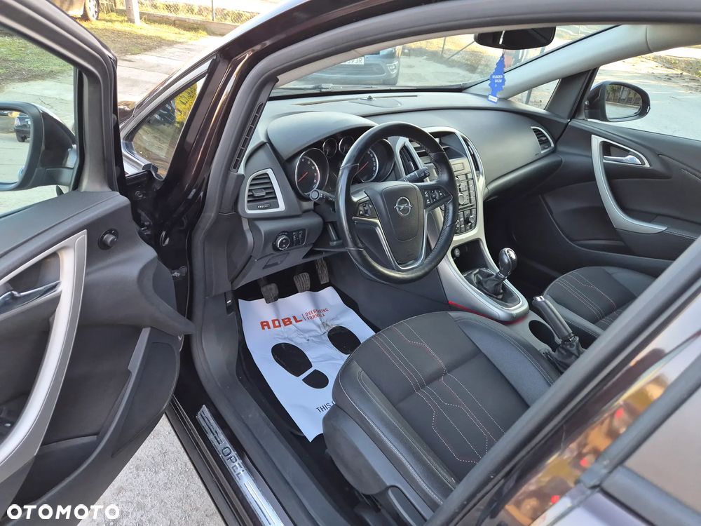 Opel Astra 1.4 Turbo - 12
