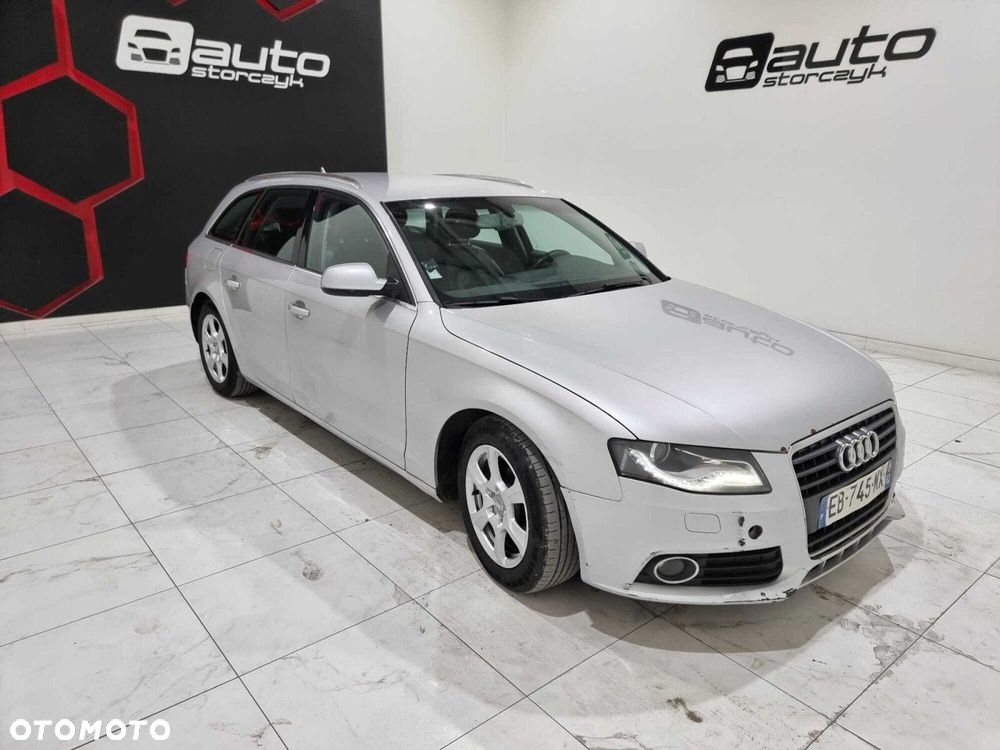 Audi A4 Avant - 11