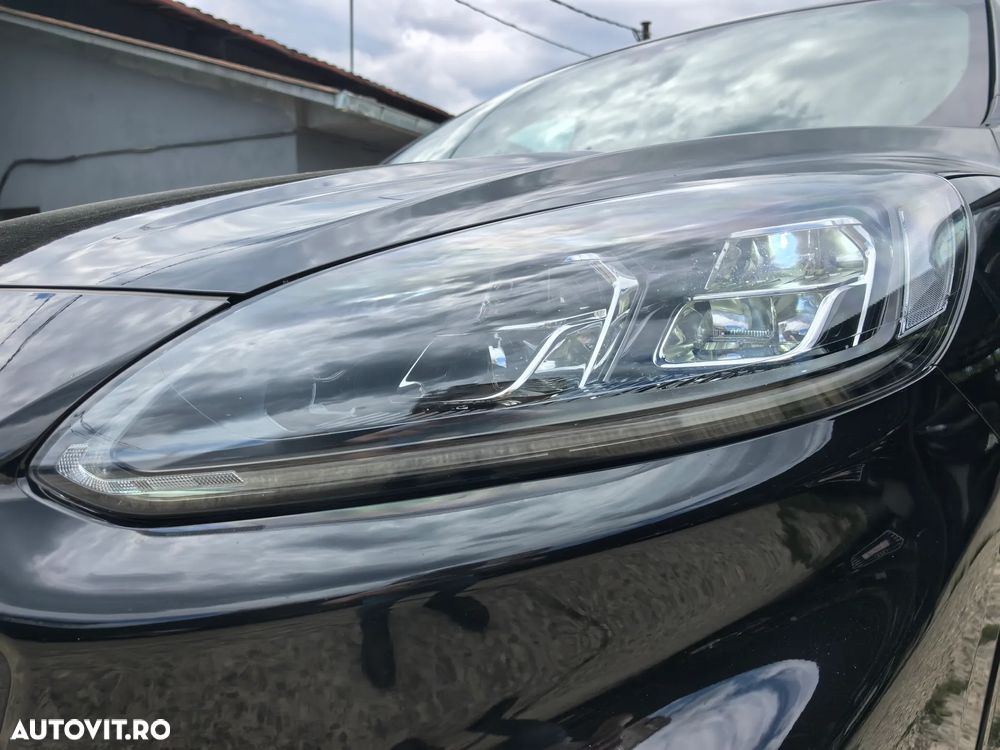 Ford Kuga 2.5 Duratec PHEV ST-LINE X - 29