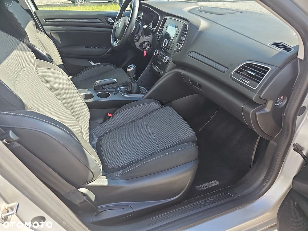 Renault Megane 1.5 Blue dCi Business - 20