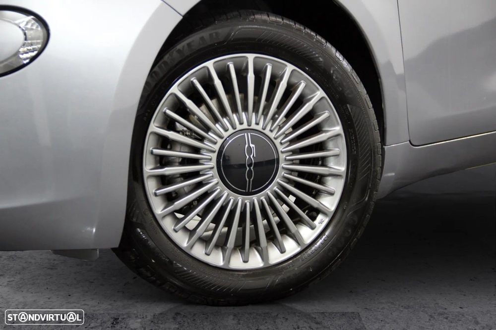 Fiat 500e - 16