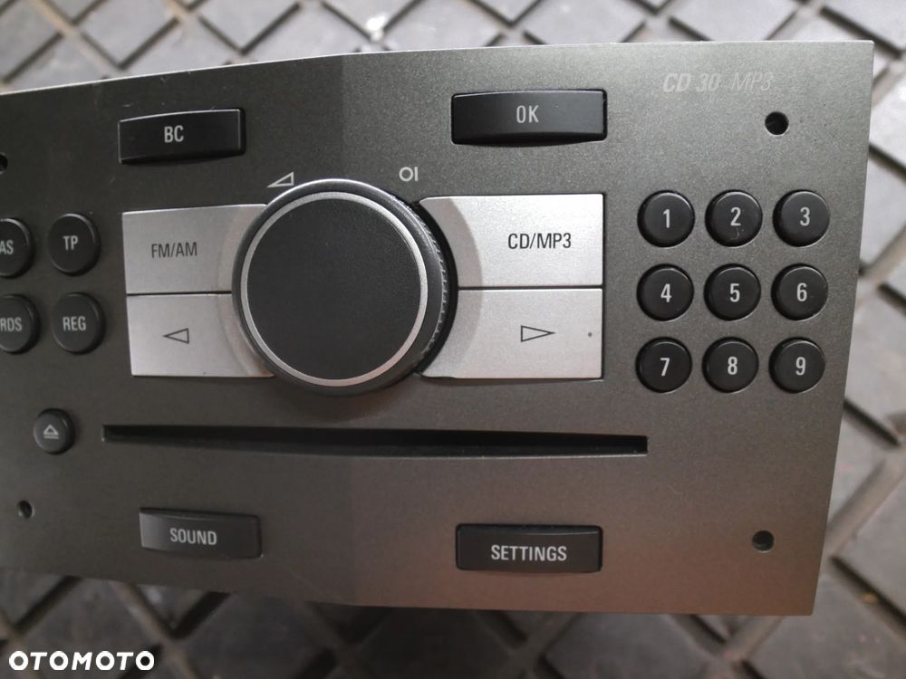 OPEL ASTRA H RADIO 13251048 - 2