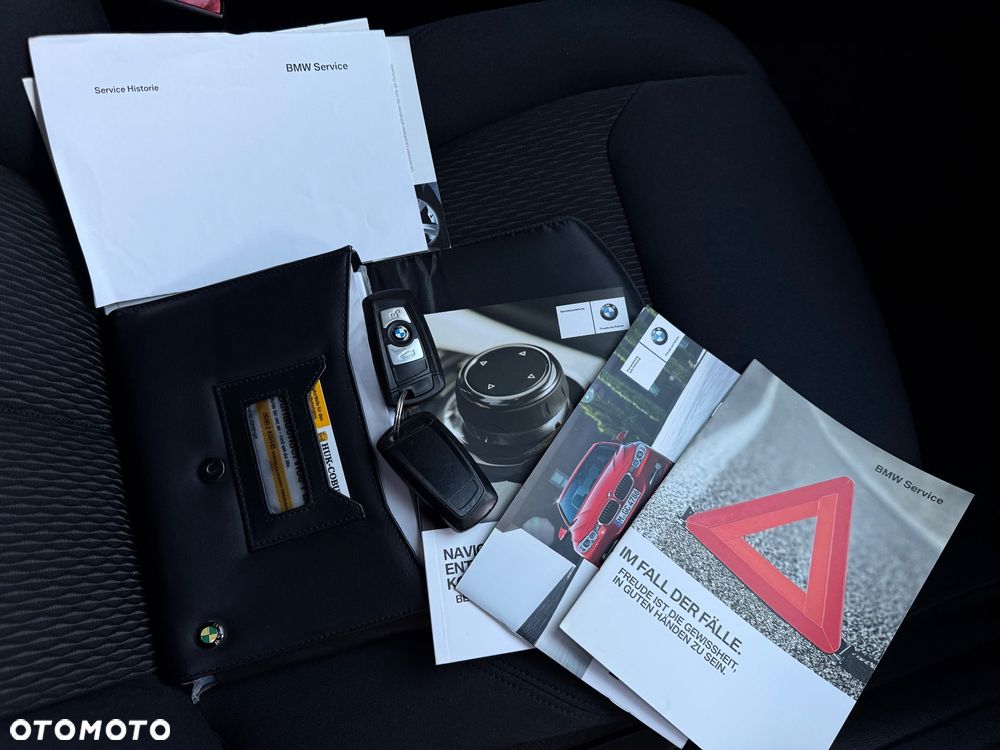 BMW Seria 3 320d - 16