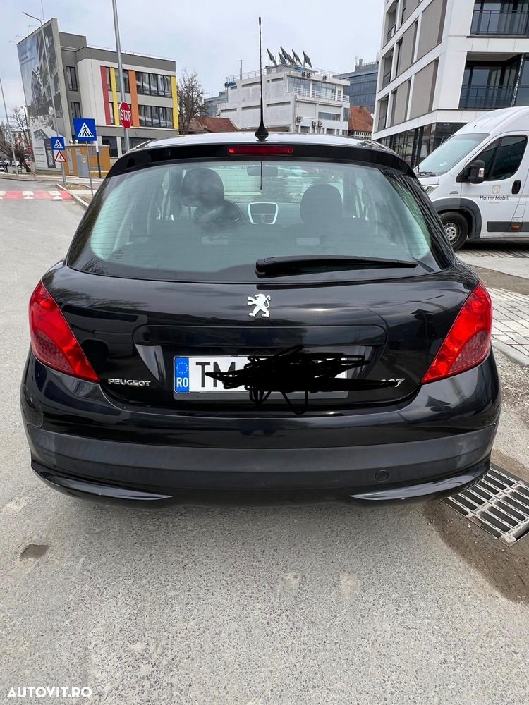 Peugeot 207 - 2