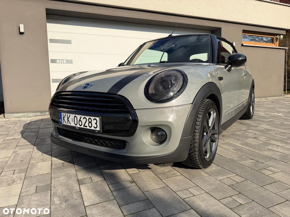 MINI Cooper Standard - 5