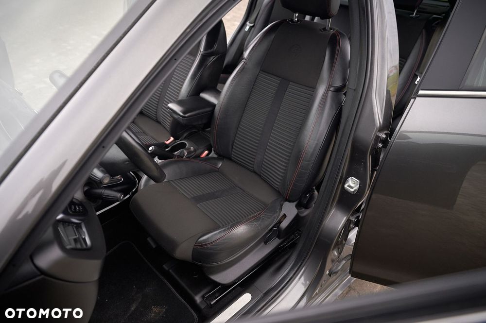 Alfa Romeo Giulietta 1.6 JTDM 16V Business - 25