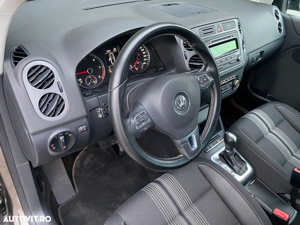 Volkswagen Golf Plus 1.6 TDI DPF BlueMotion Technology Comfortline - 4