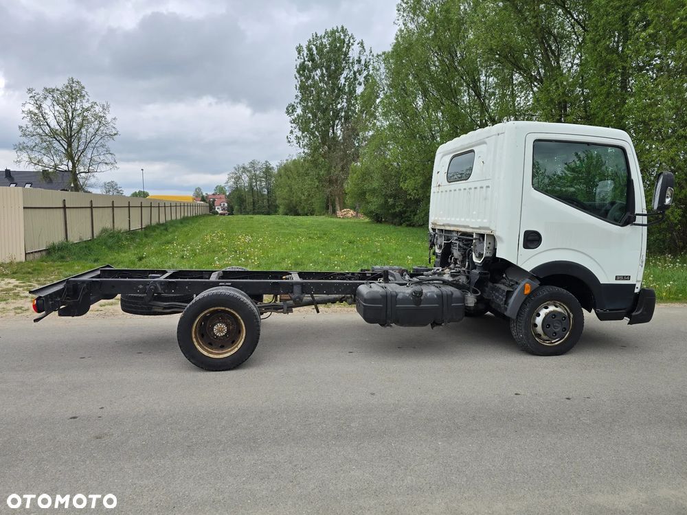 Nissan Cabstar - 5