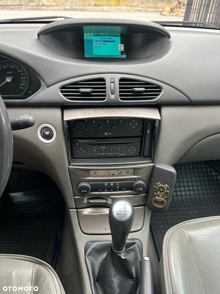 Renault Laguna - 11