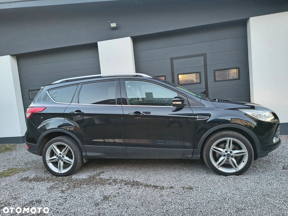 Ford Kuga 2.0 TDCi 4x4 Titanium - 6