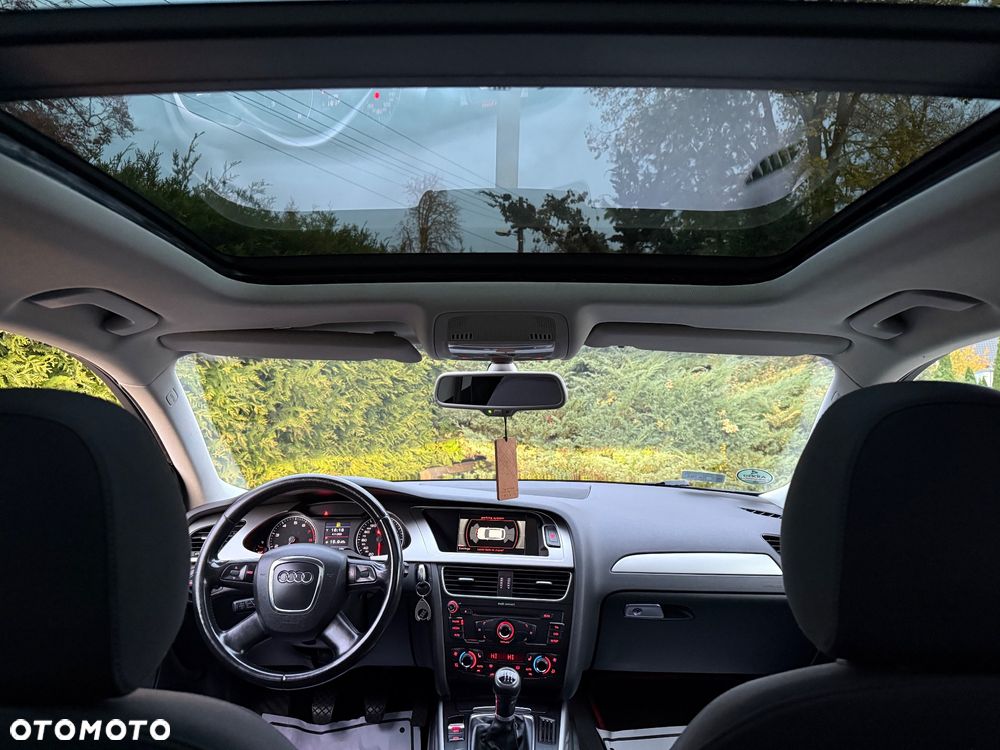 Audi A4 Avant 2.0 TFSI Attraction - 25