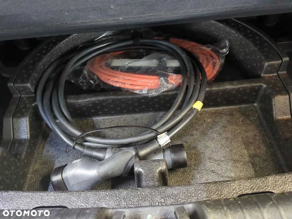 Kia Niro e-Niro 64kWh XL - 13