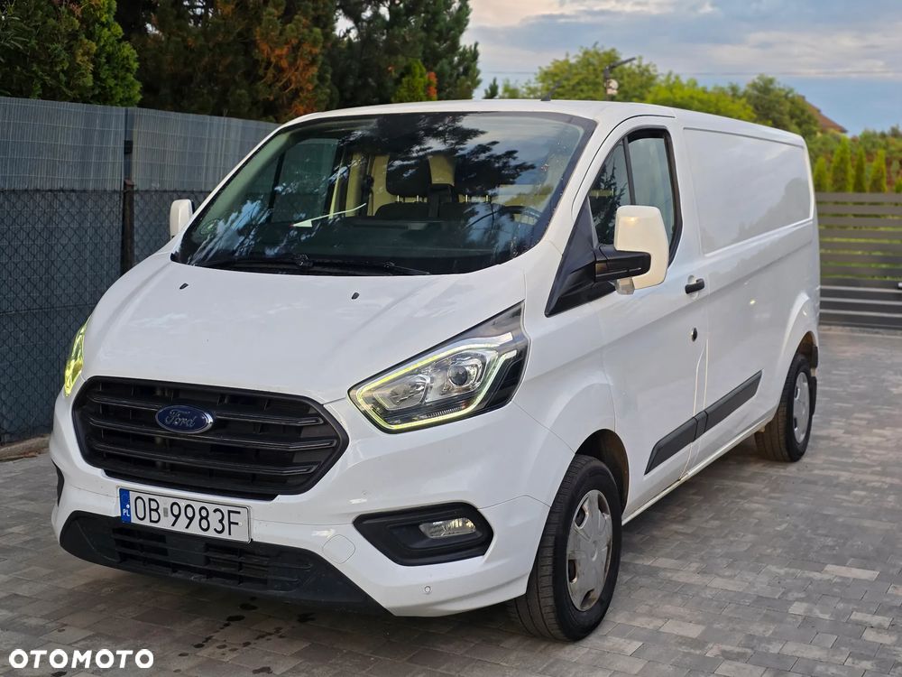 Ford TRANSIT CUSTOM - 2