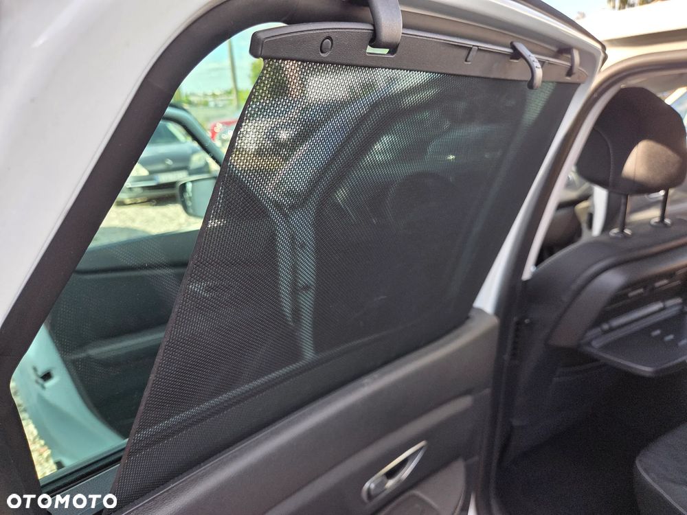 Renault Scenic TCe 140 GPF LIMITED - 20