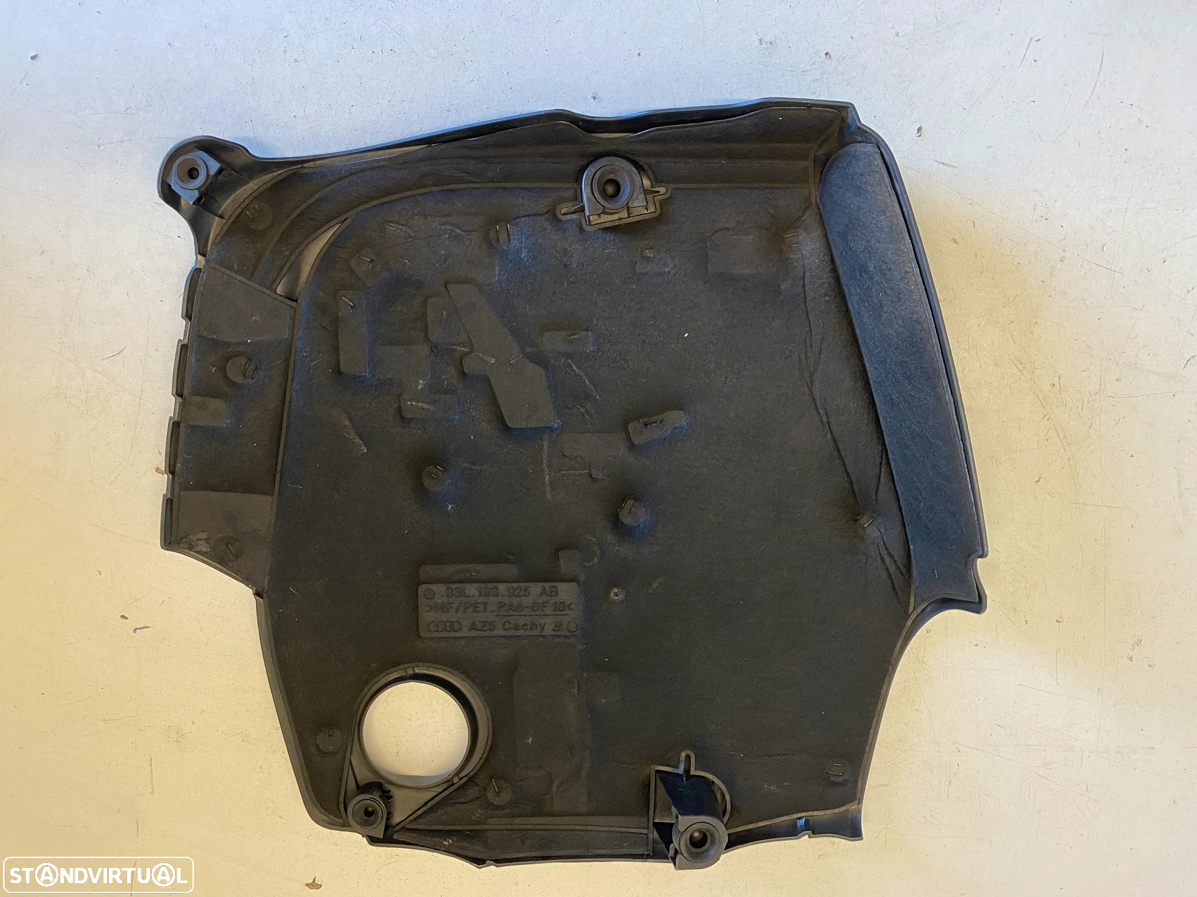 Tampa motor Audi A4 B8 A5 A6 C7 2.0TDI REF: 03l103925ab - 2