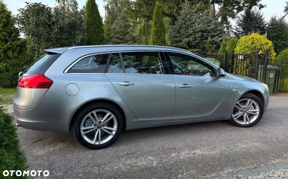 Opel Insignia - 10