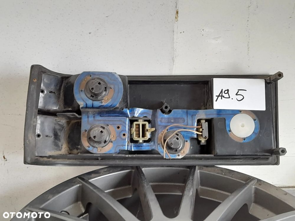 Lampa prawy tył Opel Senator A SWF 90045094 - 3