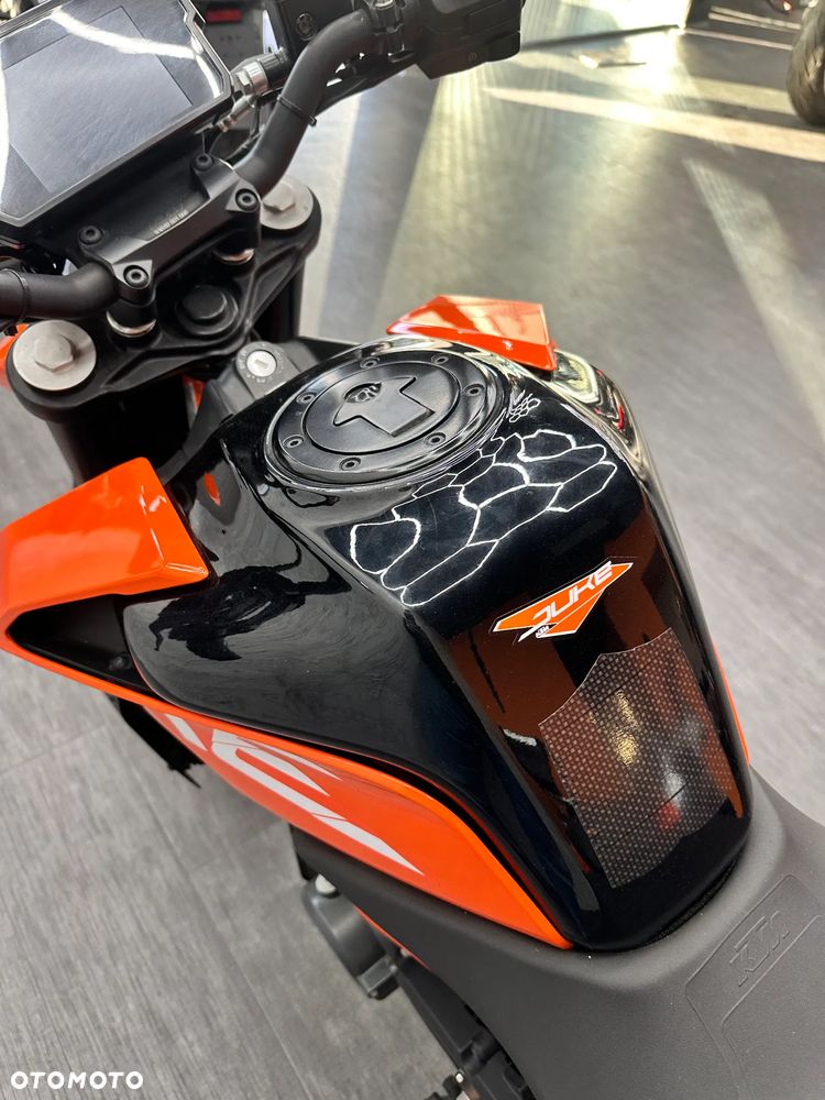KTM Duke - 12