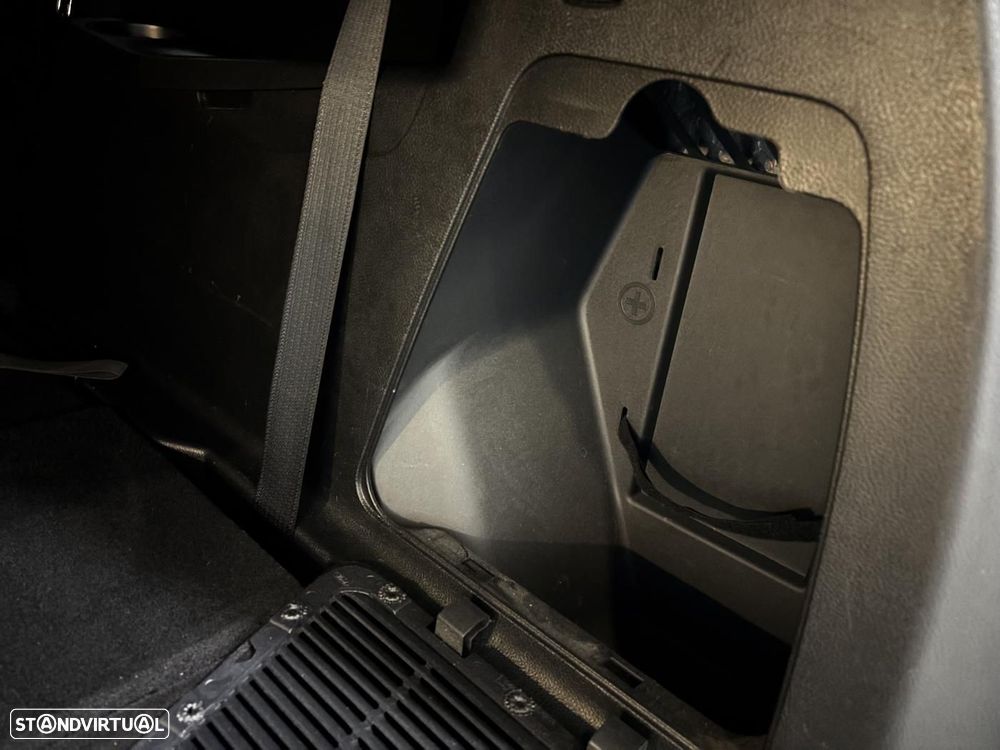 Ford S-Max 2.0 TDCi Titanium - 45