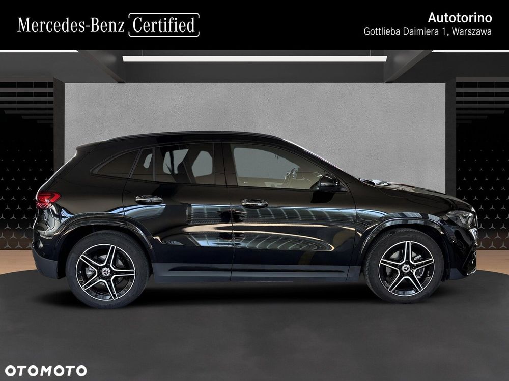 Mercedes-Benz GLA - 7